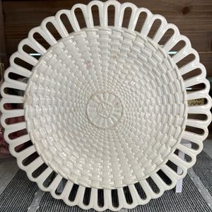 Antique Basketweave Creamware Wedgwood Plate